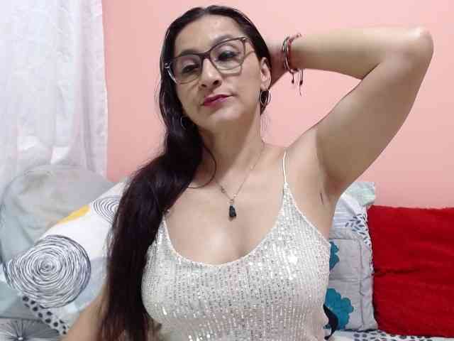 KarinaSuarez1 webcam