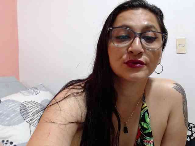 KarinaSuarez1 webcam