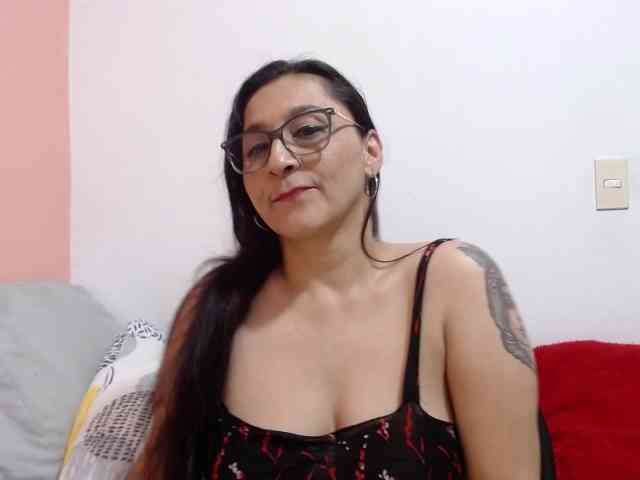 KarinaSuarez1