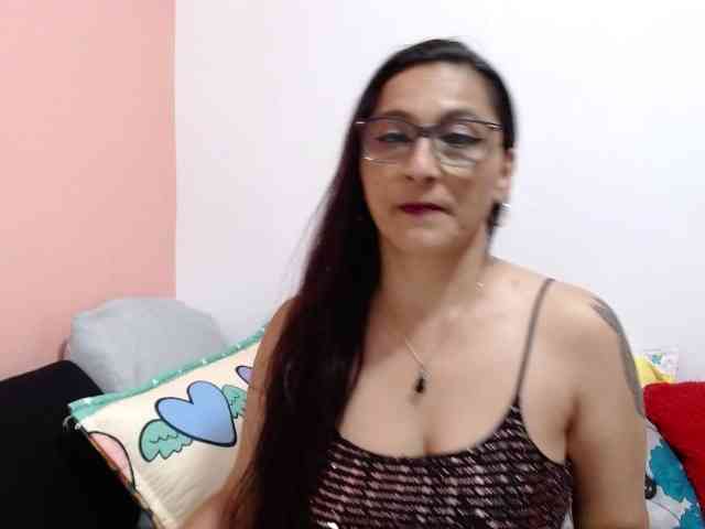 KarinaSuarez1 webcam