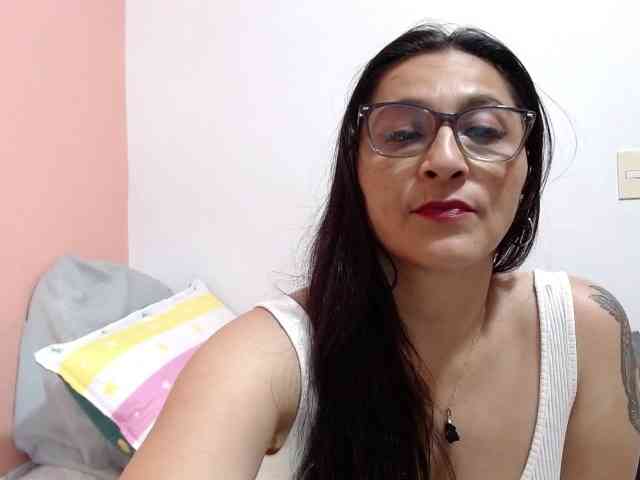 KarinaSuarez1 webcam