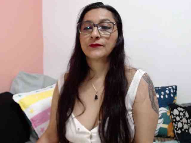 KarinaSuarez1 webcam