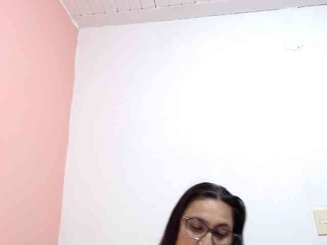 KarinaSuarez1 webcam