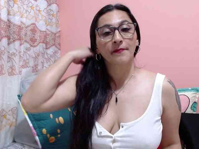 KarinaSuarez1 webcam