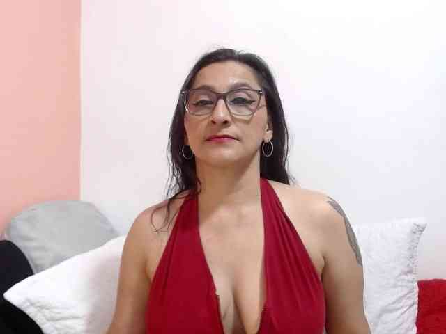 KarinaSuarez1