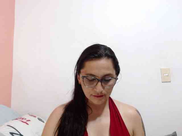 KarinaSuarez1 KarinaSuarez1