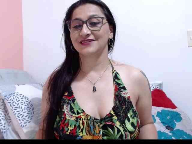 KarinaSuarez1 webcam