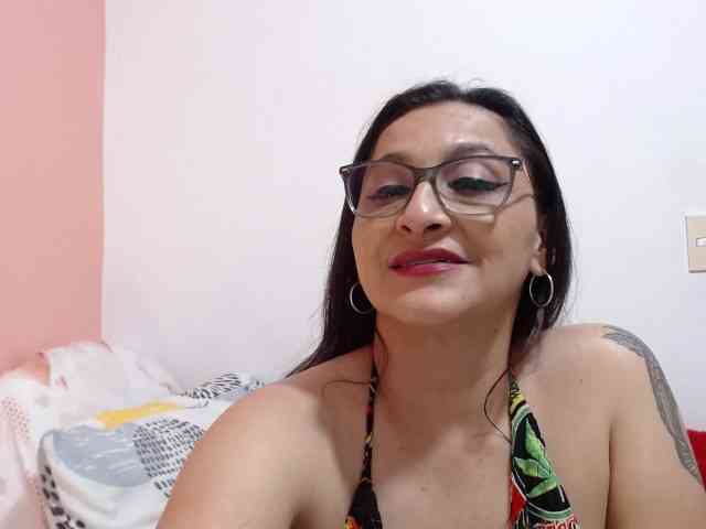 KarinaSuarez1 webcam