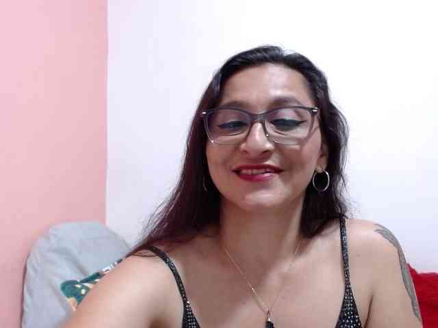 KarinaSuarez1 webcam