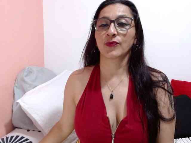 モデル: KarinaSuarez1