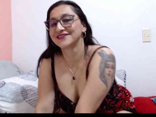 KarinaSuarez1