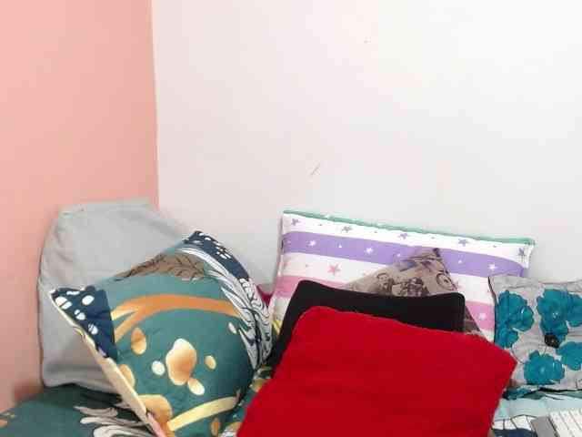 KarinaSuarez1 webcam