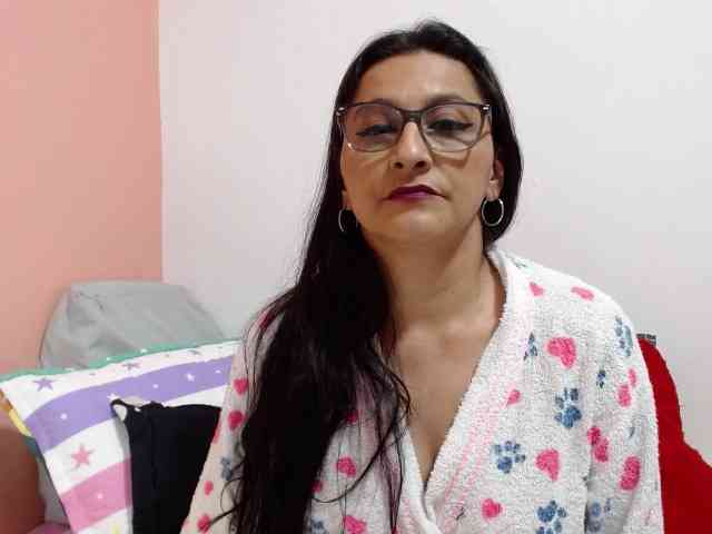 KarinaSuarez1 webcam