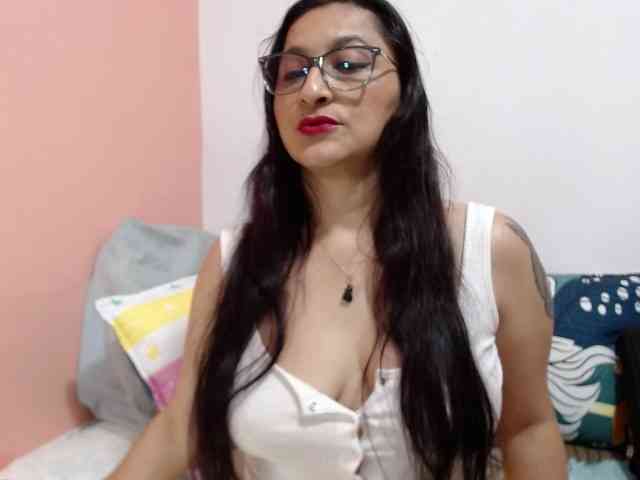 KarinaSuarez1 webcam