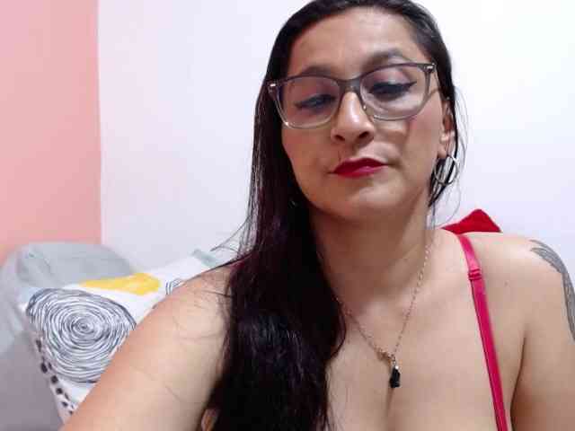 KarinaSuarez1 webcam