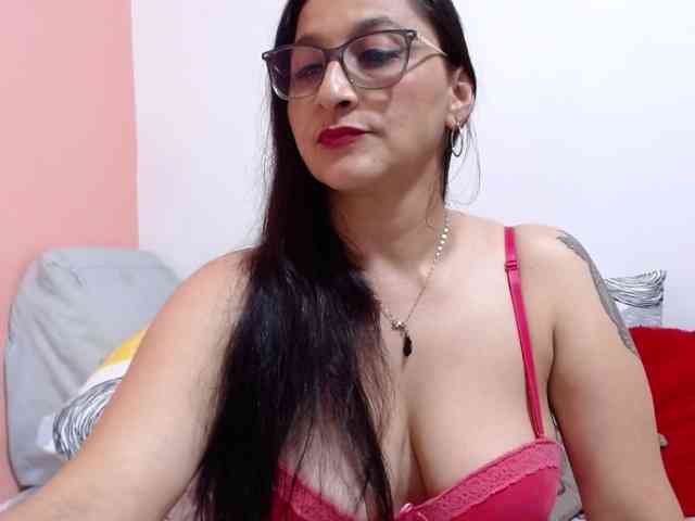 KarinaSuarez1 webcam