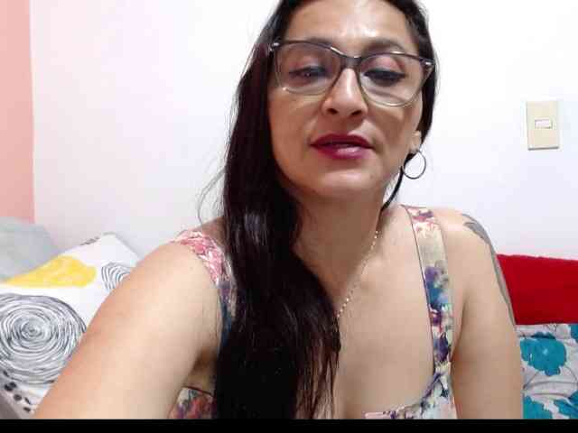 KarinaSuarez1