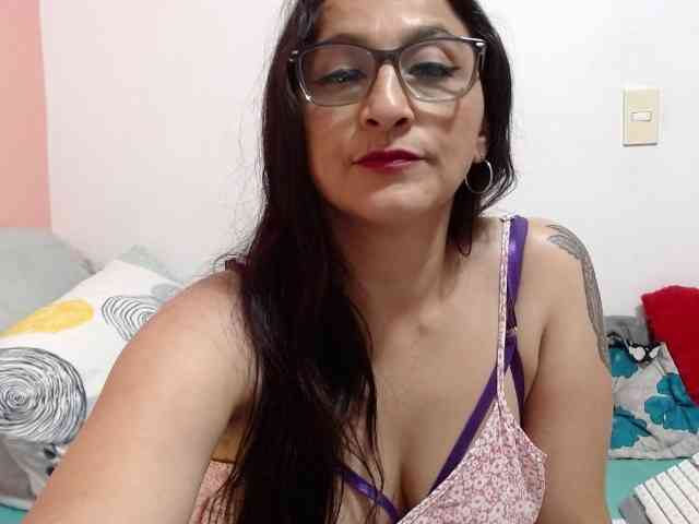 KarinaSuarez1 webcam