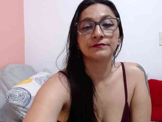 KarinaSuarez1