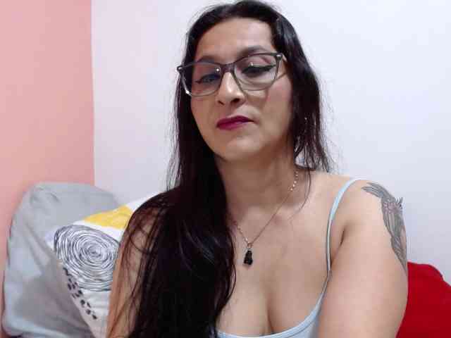 KarinaSuarez1
