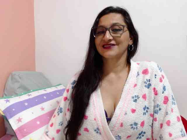 KarinaSuarez1 webcam