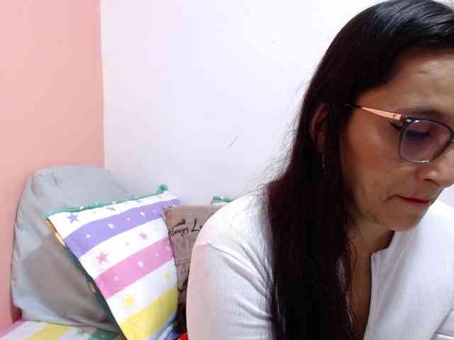 KarinaSuarez1 webcam