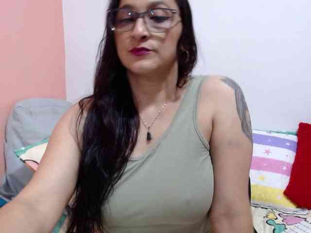 KarinaSuarez1 webcam
