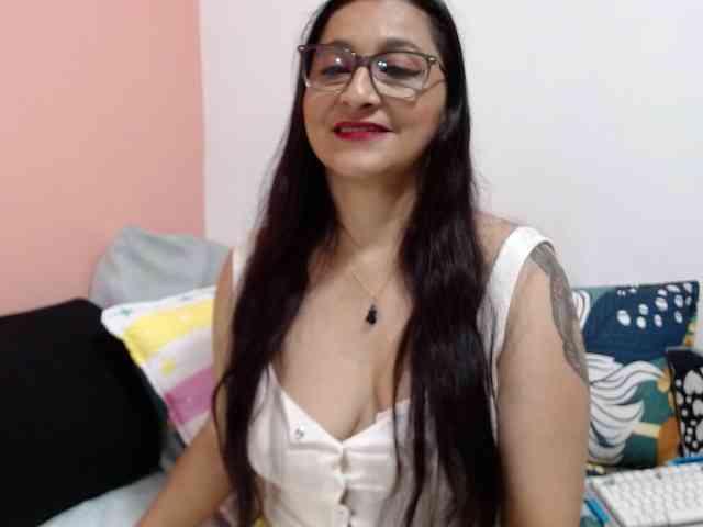 KarinaSuarez1