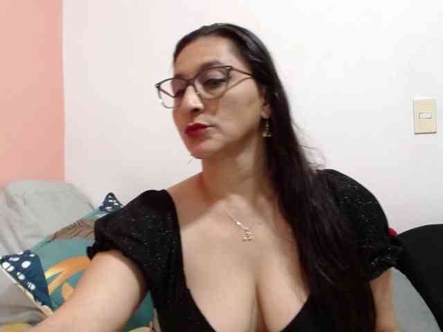 KarinaSuarez1 webcam