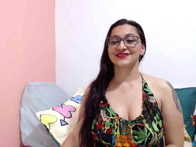 KarinaSuarez1 webcam