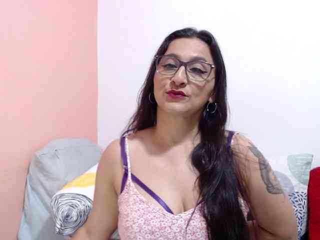 KarinaSuarez1 webcam