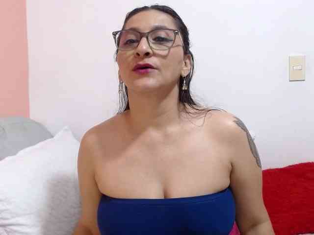 KarinaSuarez1 webcam