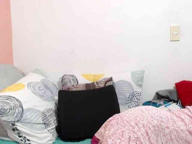 KarinaSuarez1 webcam