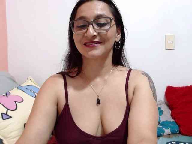 KarinaSuarez1 webcam