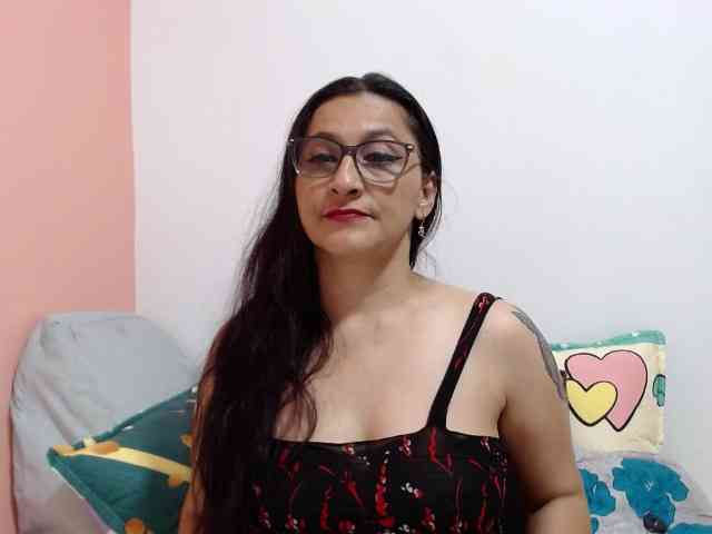 KarinaSuarez1 webcam