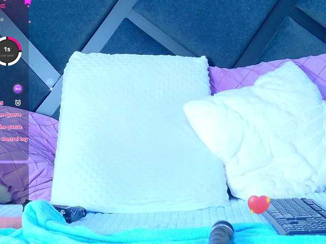 MiaSton live cam on BongaCams