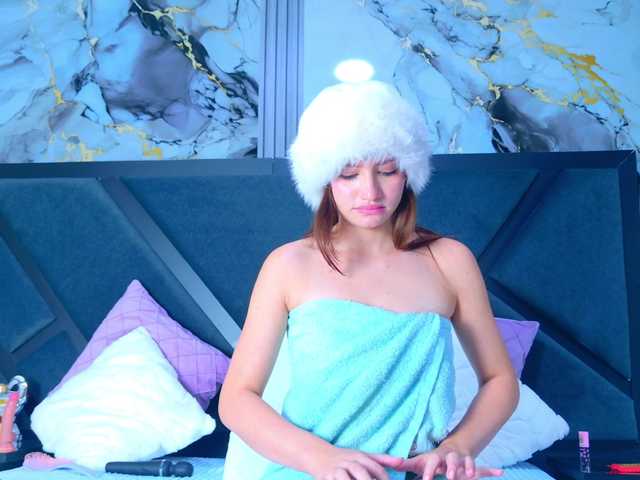 MiaSton live cam on BongaCams