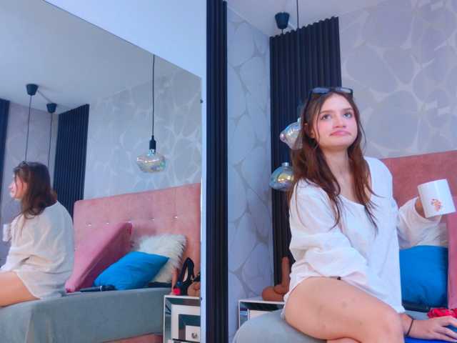MiaSton live cam on BongaCams