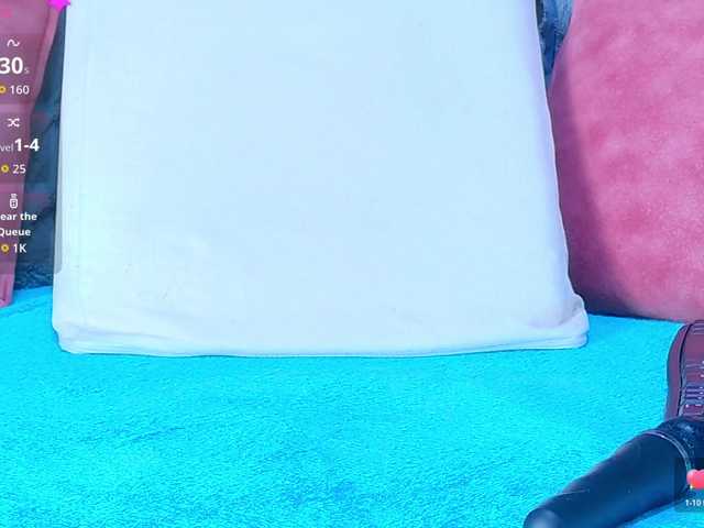 MiaSton live cam on BongaCams