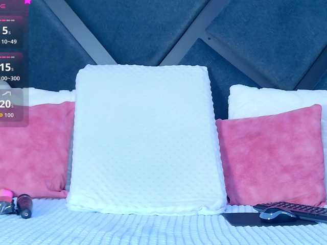 MiaSton live cam on BongaCams
