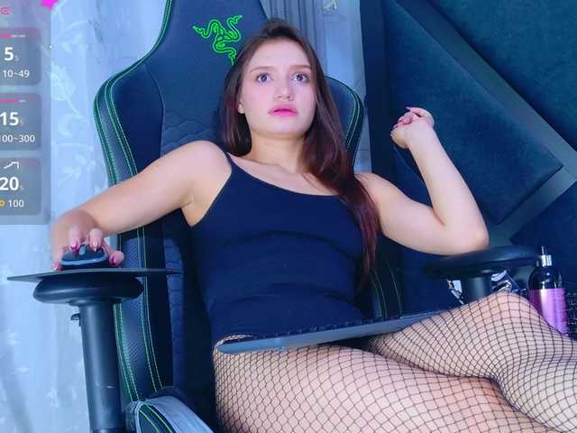 MiaSton live cam on BongaCams