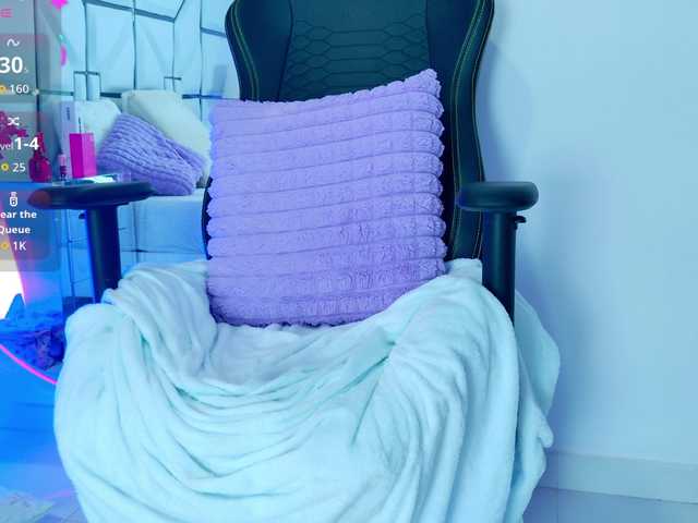 MiaSton live cam on BongaCams