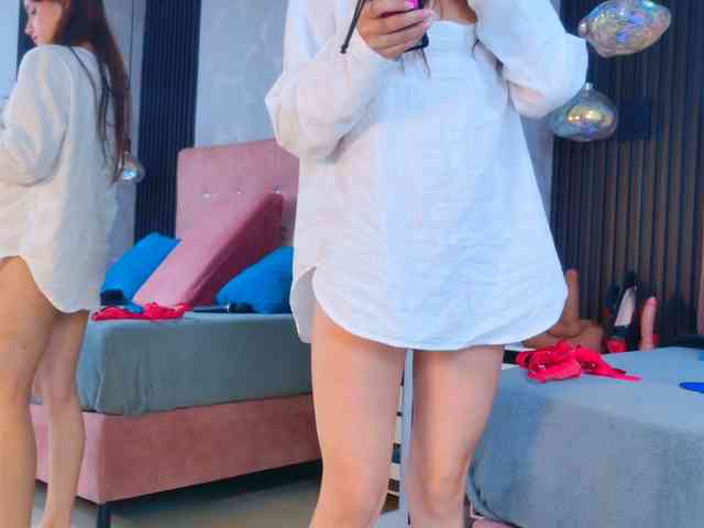 MiaSton's webcam live show