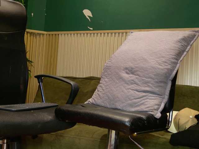 Hades-06 live webcam show