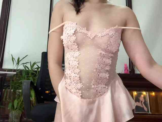 Mica_123 webcam