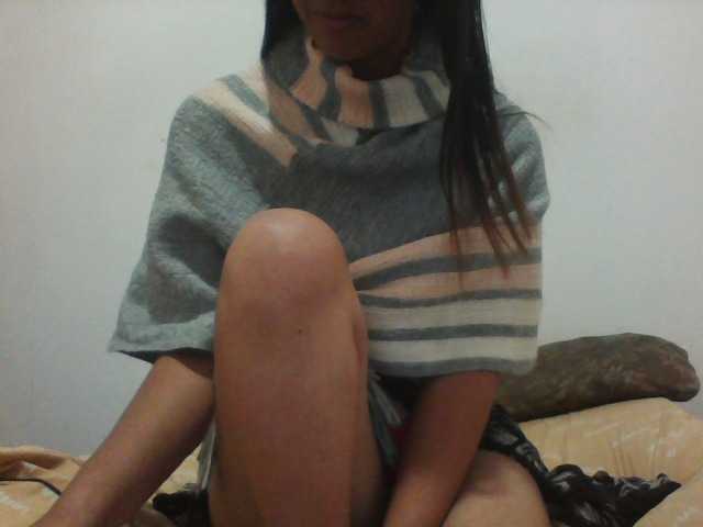 PrettyLie live cam on BongaCams