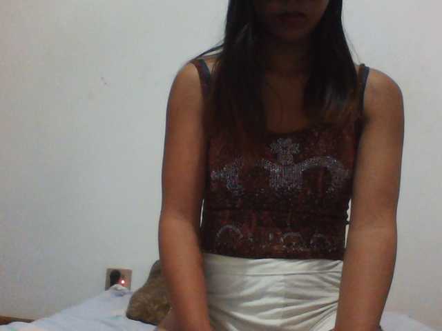 PrettyLie live webcam show