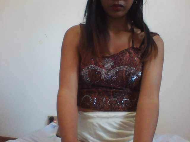 PrettyLie live cam on BongaCams