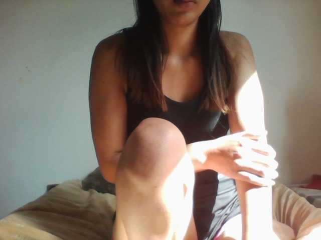 PrettyLie live cam on BongaCams