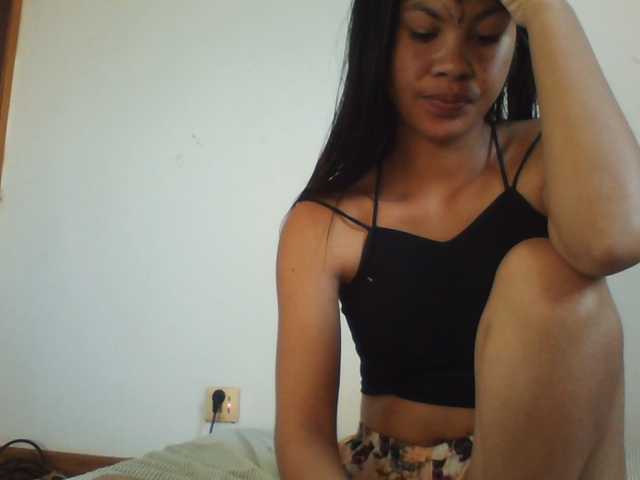 PrettyLie live cam on BongaCams